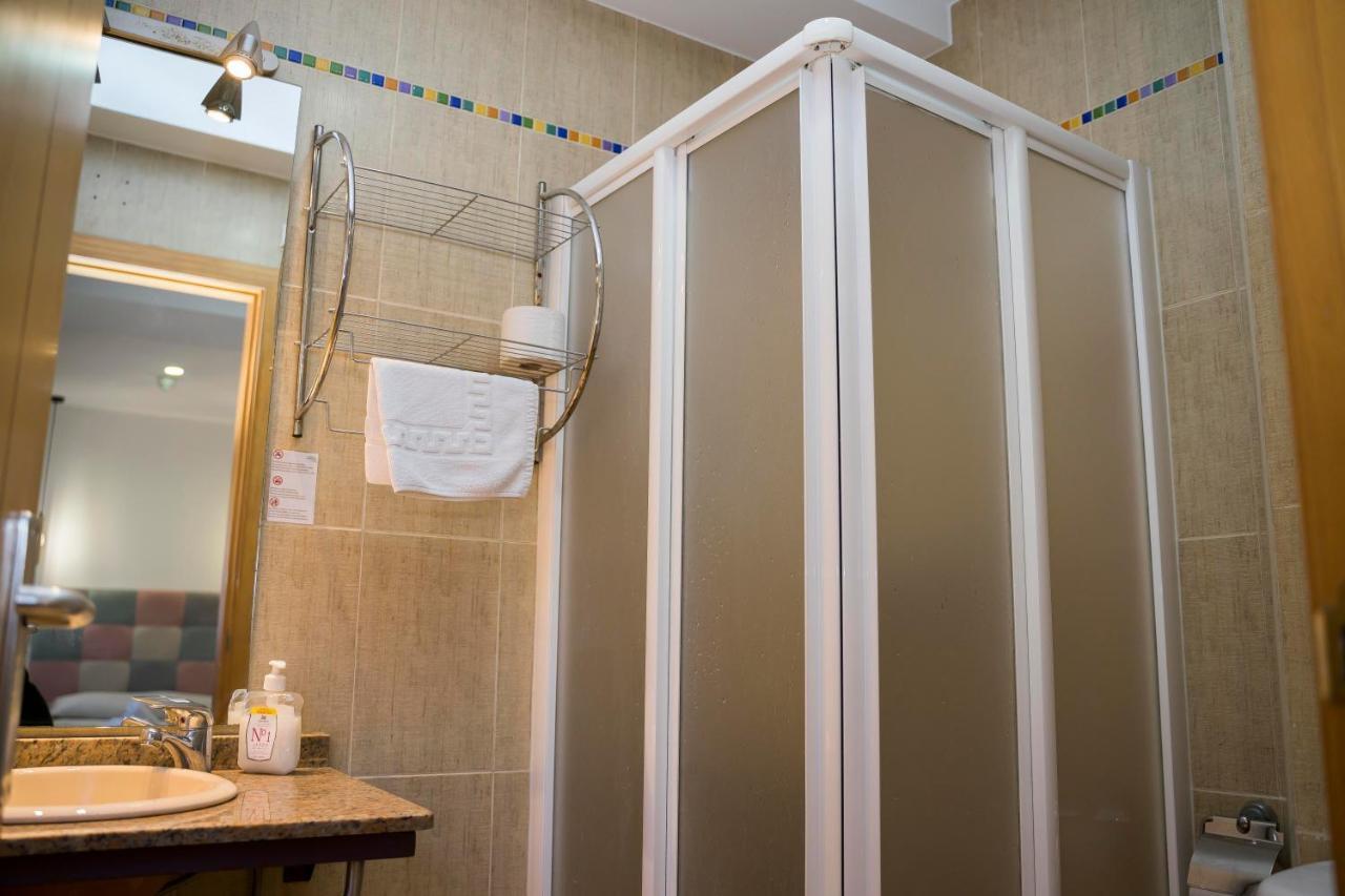 Hostal Goyesco Plaza Plasencia Esterno foto