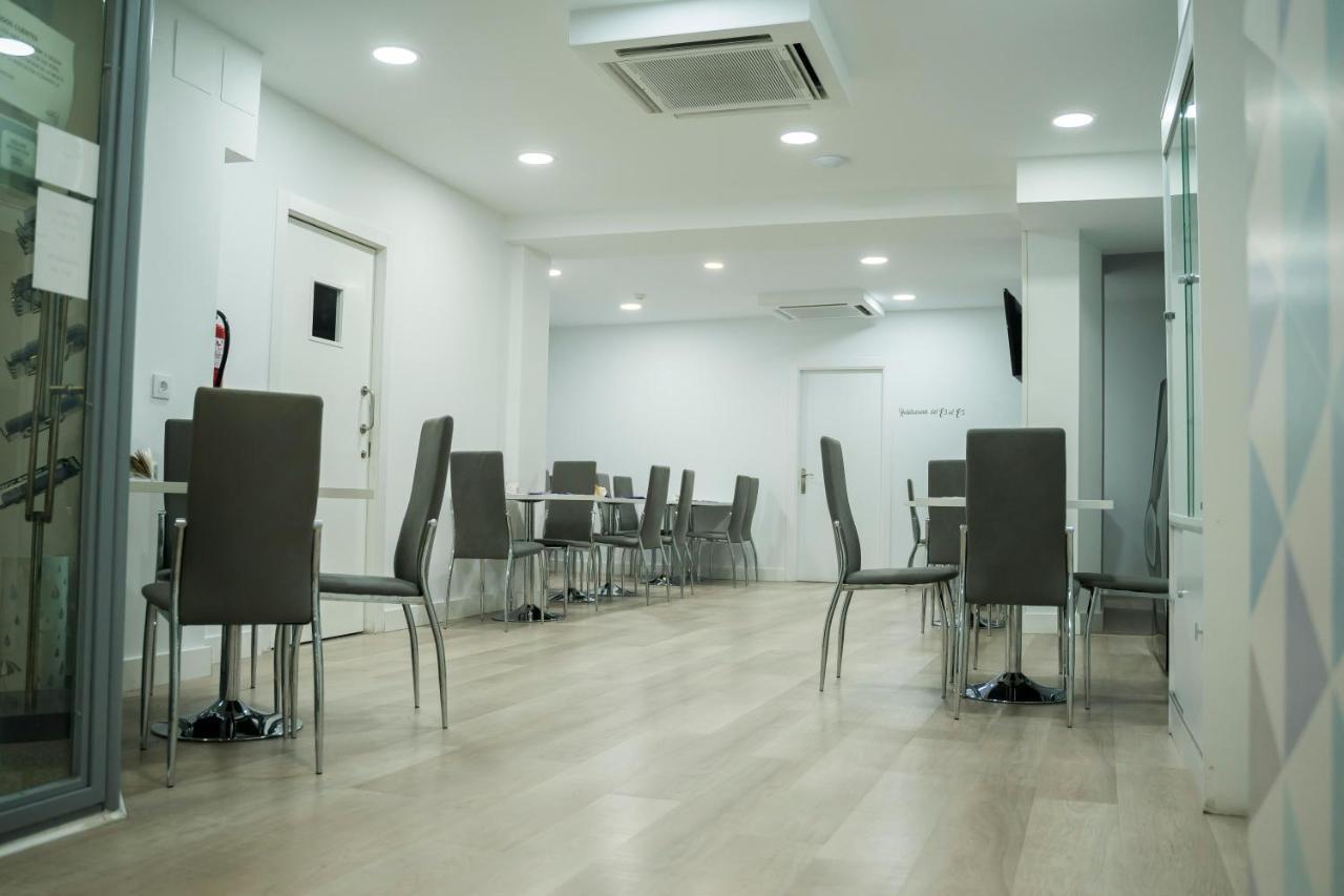 Hostal Goyesco Plaza Plasencia Esterno foto