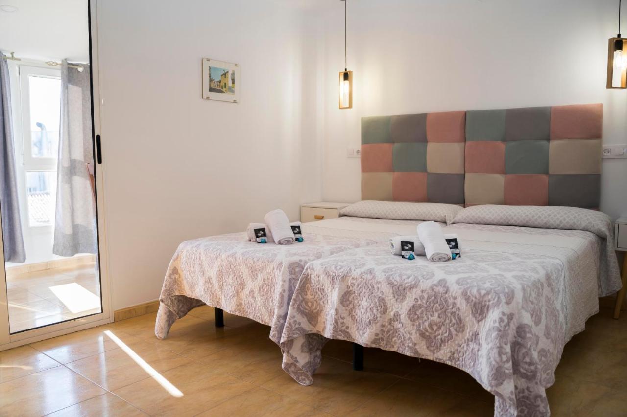 Hostal Goyesco Plaza Plasencia Esterno foto