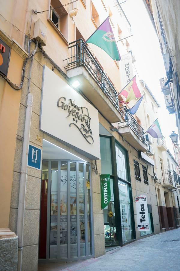 Hostal Goyesco Plaza Plasencia Esterno foto